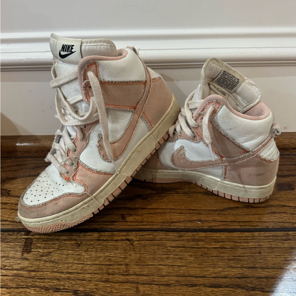 Women’s Nike Dunk High 1985 in Arctic Orange distressed colorway Size 6.5